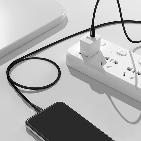 USB-C to USB-C 編織傳輸充電線